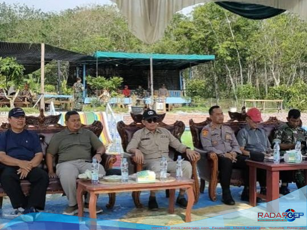 Kadis Ketahanan Pangan Kampar Apresiasi  penanaman Jagung di Agrowisata Edukasi Kampa